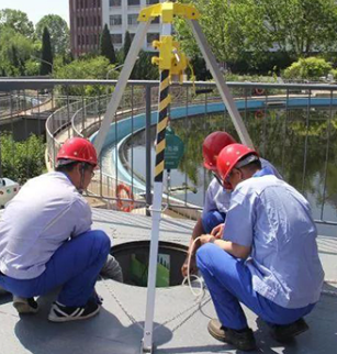 起重三腳架小區(qū)管井作業(yè)的得力助手